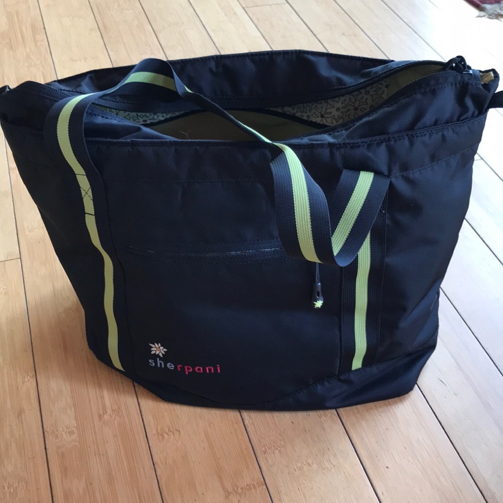 Black Sherpani tote bag